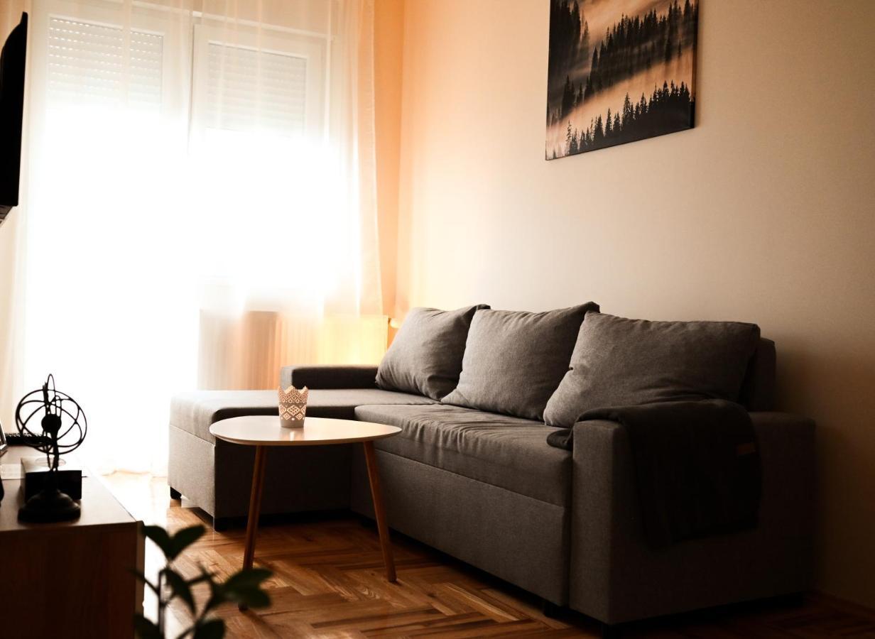 סובוטיקה Lena Apartman מראה חיצוני תמונה
